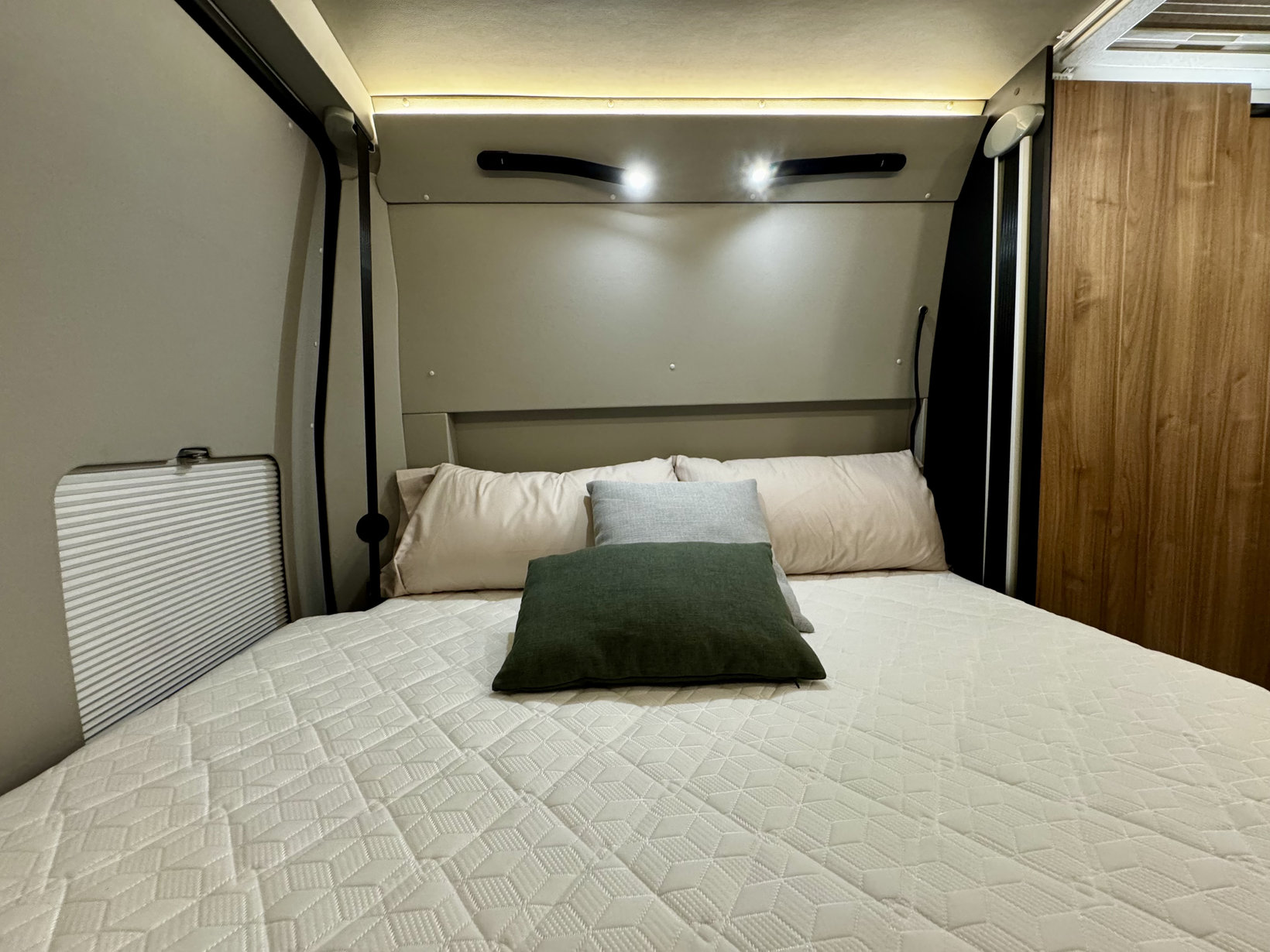 FURGOK® LOUNGE 600+