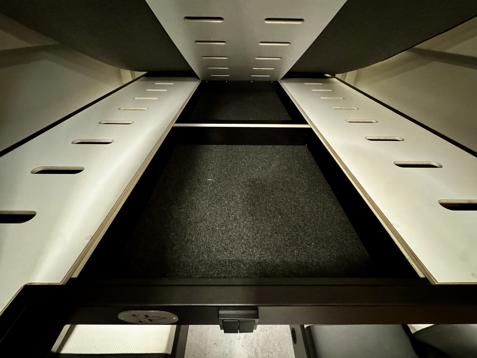 FURGOK® LOUNGE 600+
