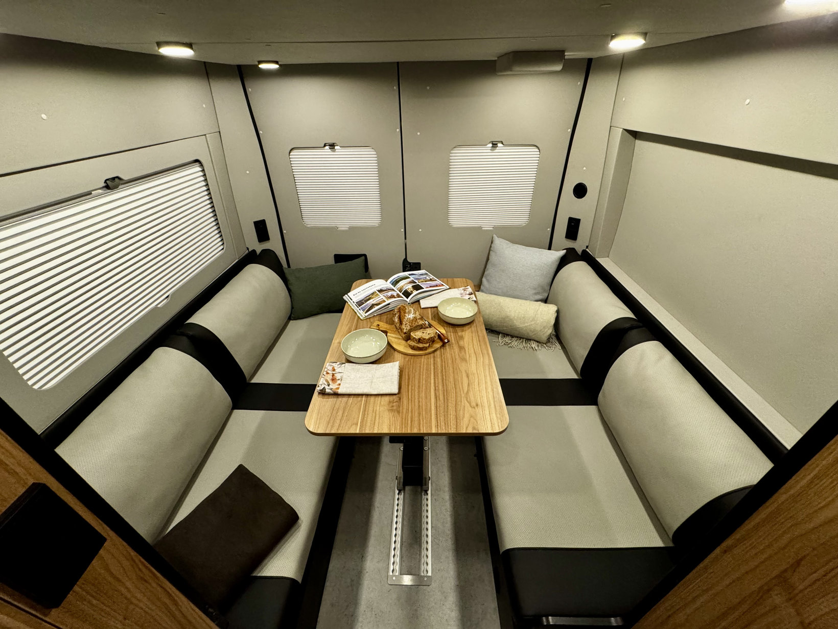 FURGOK® LOUNGE 600+