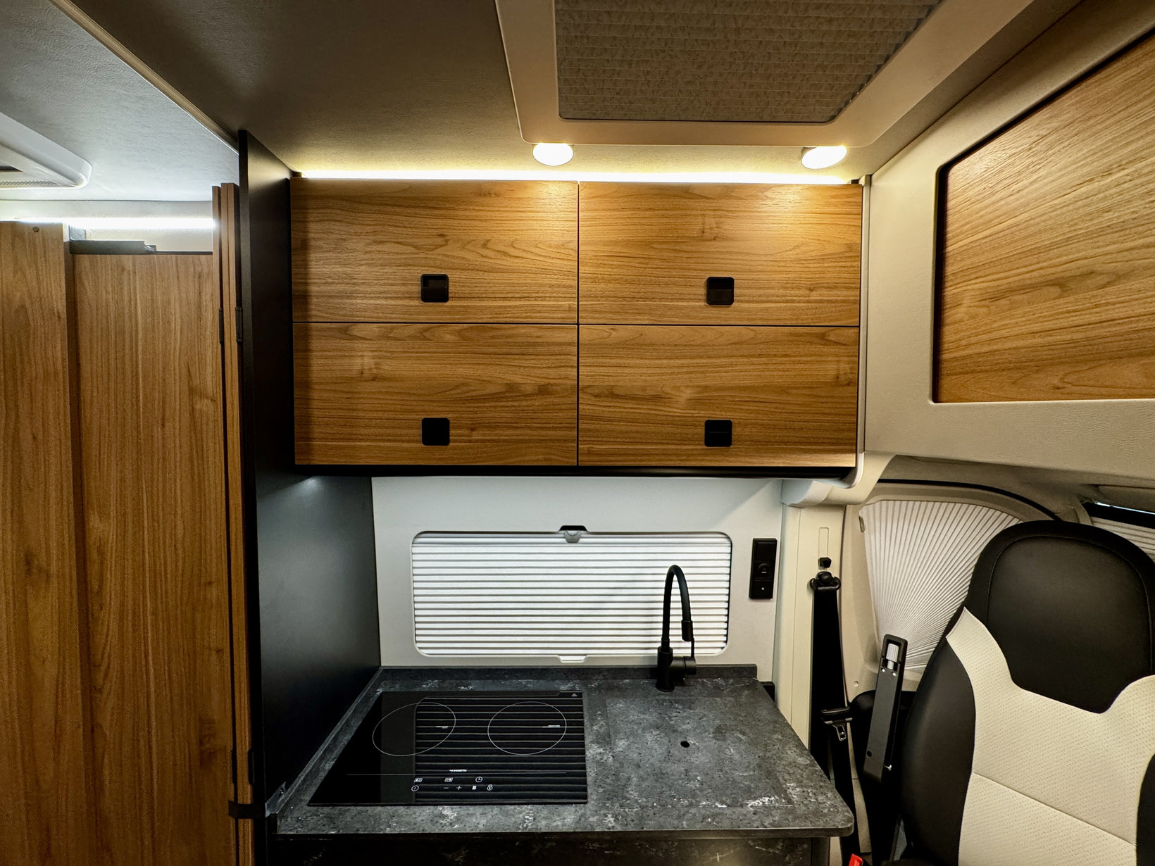 FURGOK® LOUNGE 640+